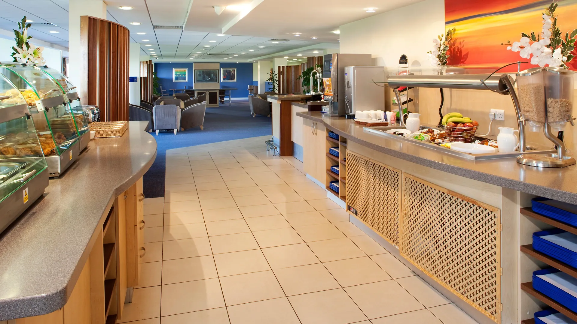 Holiday Inn Express Cardiff Airport, An Ihg Hotel